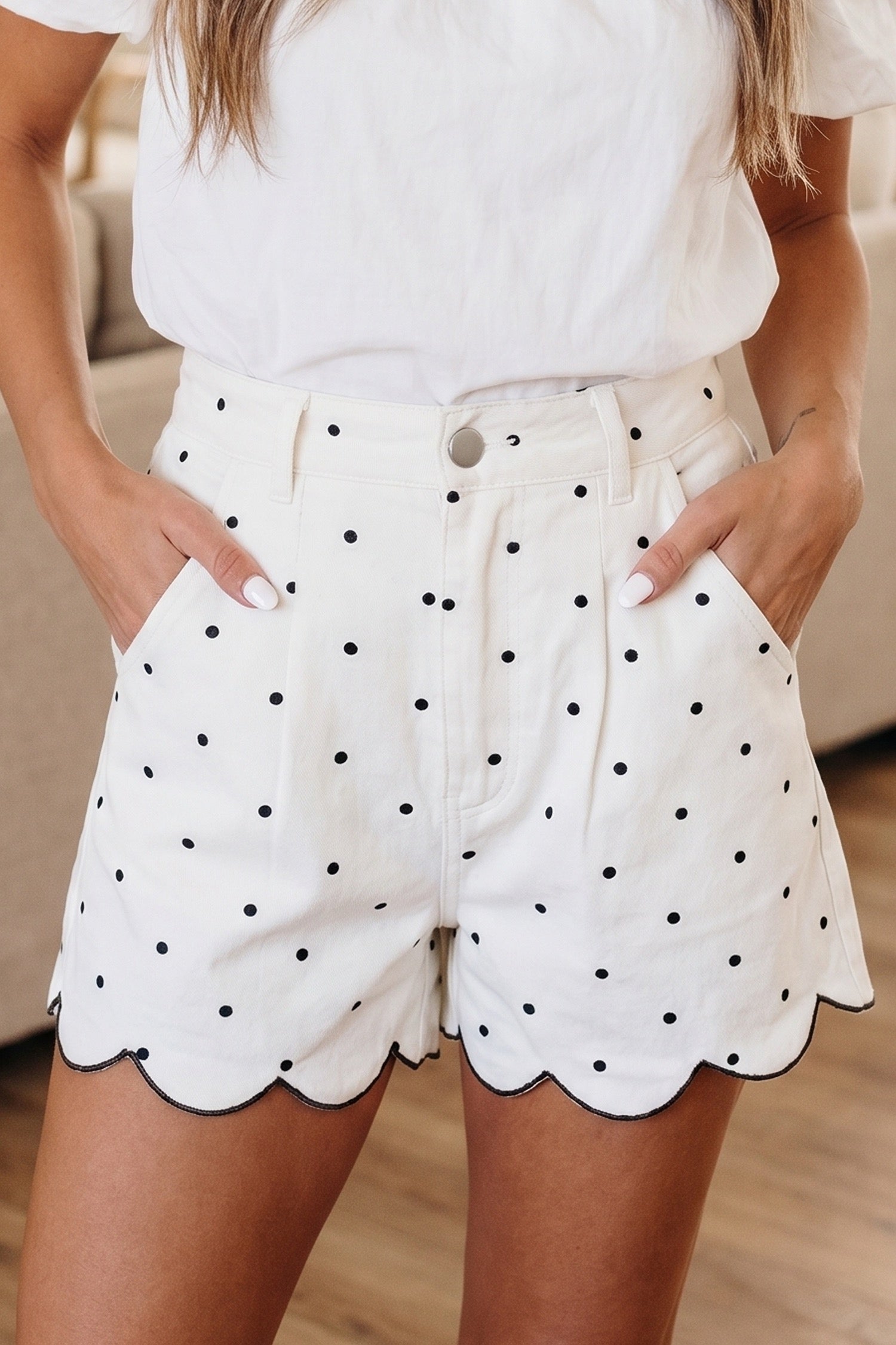 Hem Shorts White Polka Dot Print Embroidered Scallop