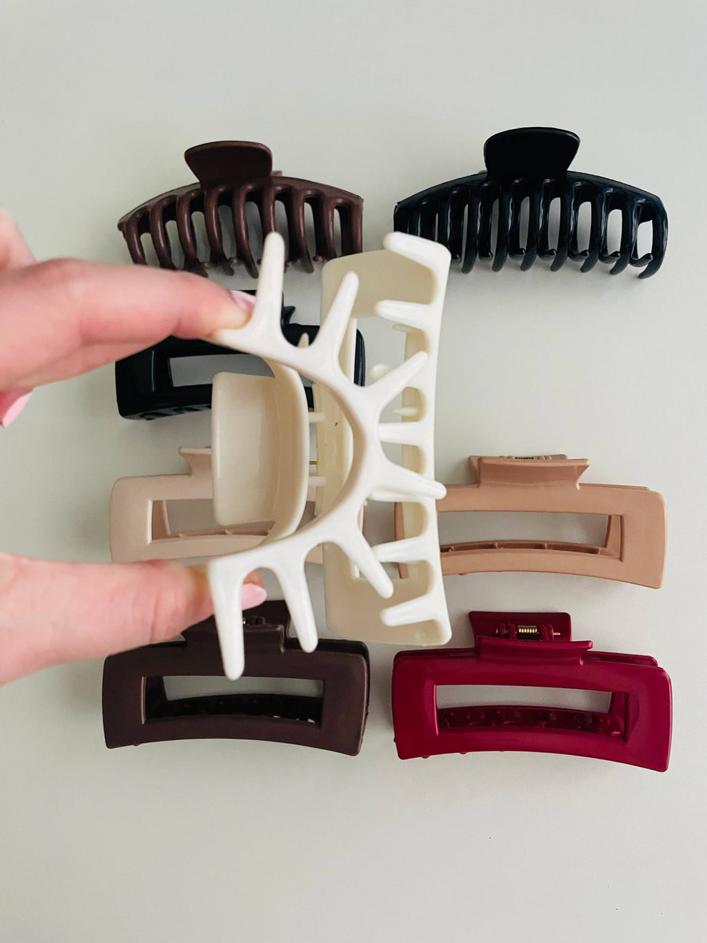 Rectangle Silicone Bendable Claw Clips — Faire’s First Ever!