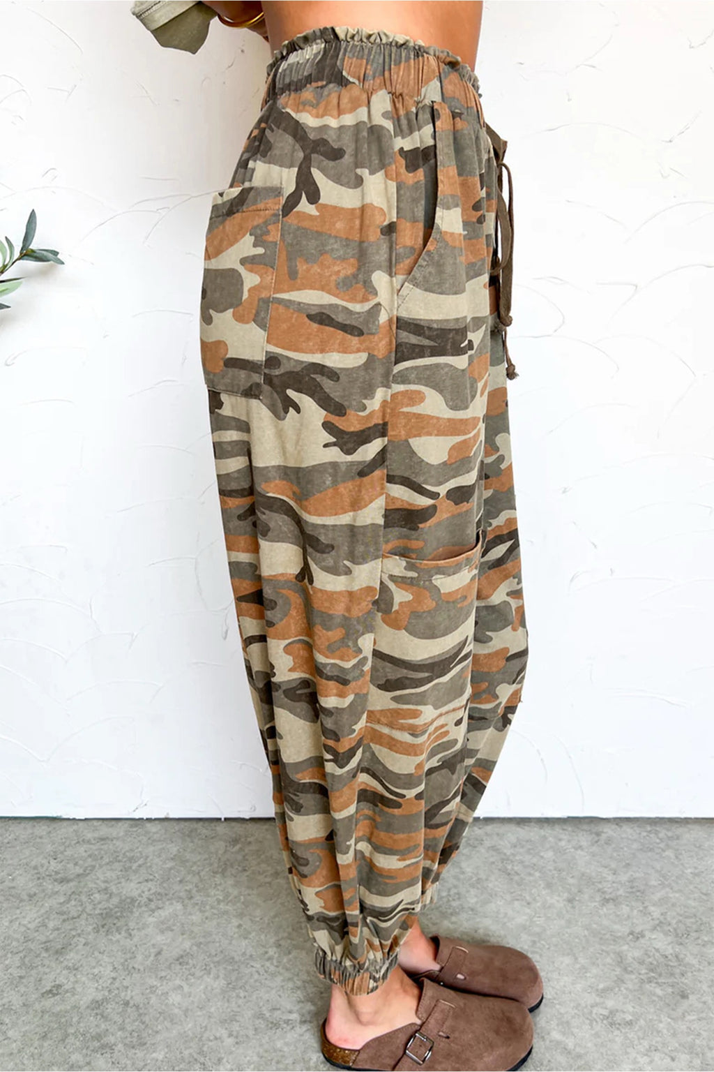 Camo: High-Waisted Cargo Jogger Pants