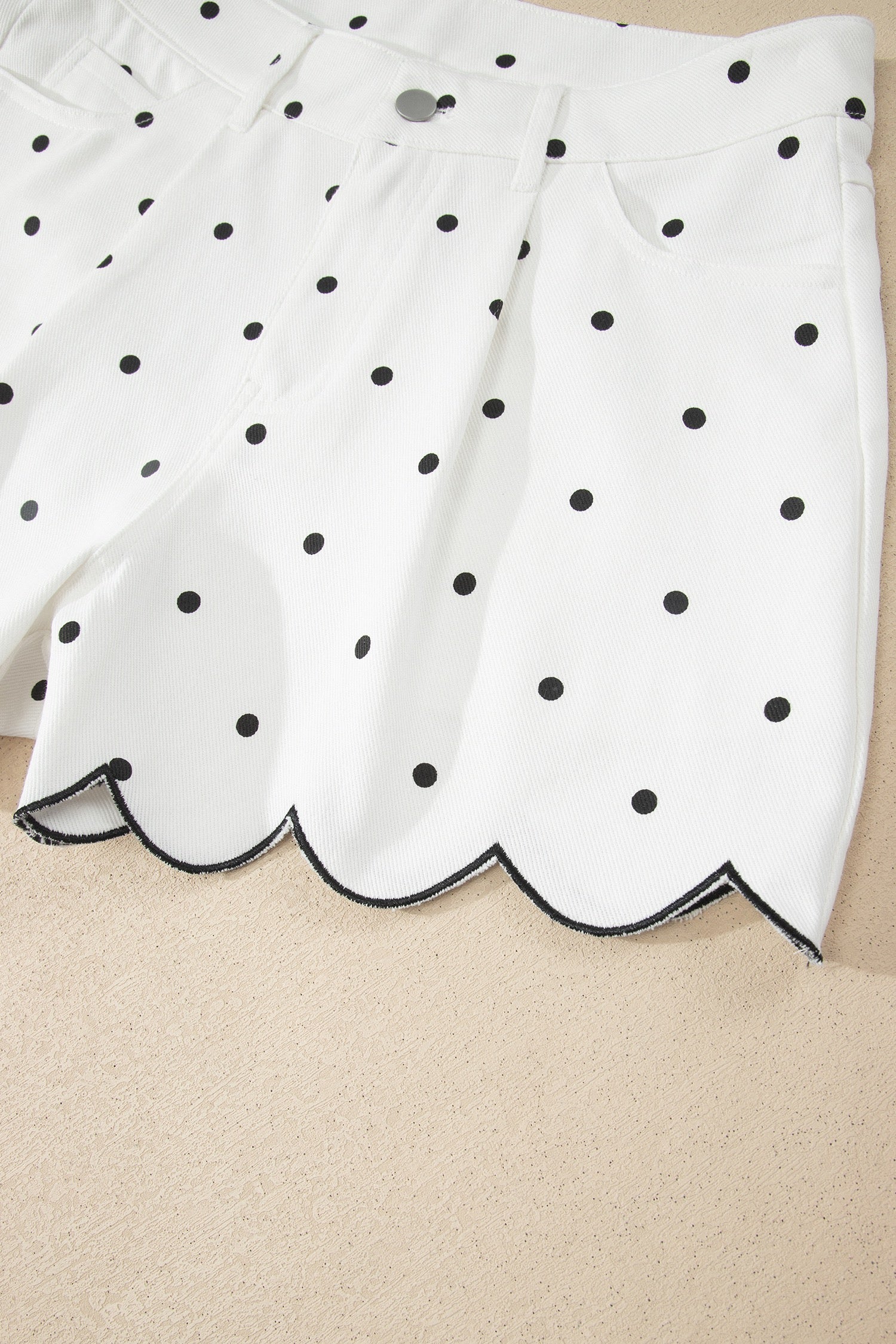 Hem Shorts White Polka Dot Print Embroidered Scallop