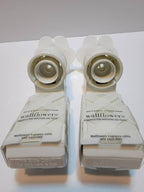 Bath & Body Works Wallflowers Plug-In Nightlight | Pearl White